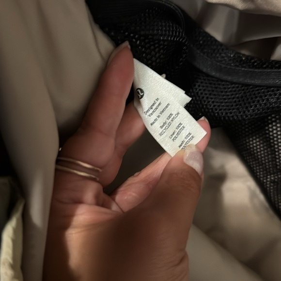 Lululemon clean lines Tote bag - Picture 7 of 8